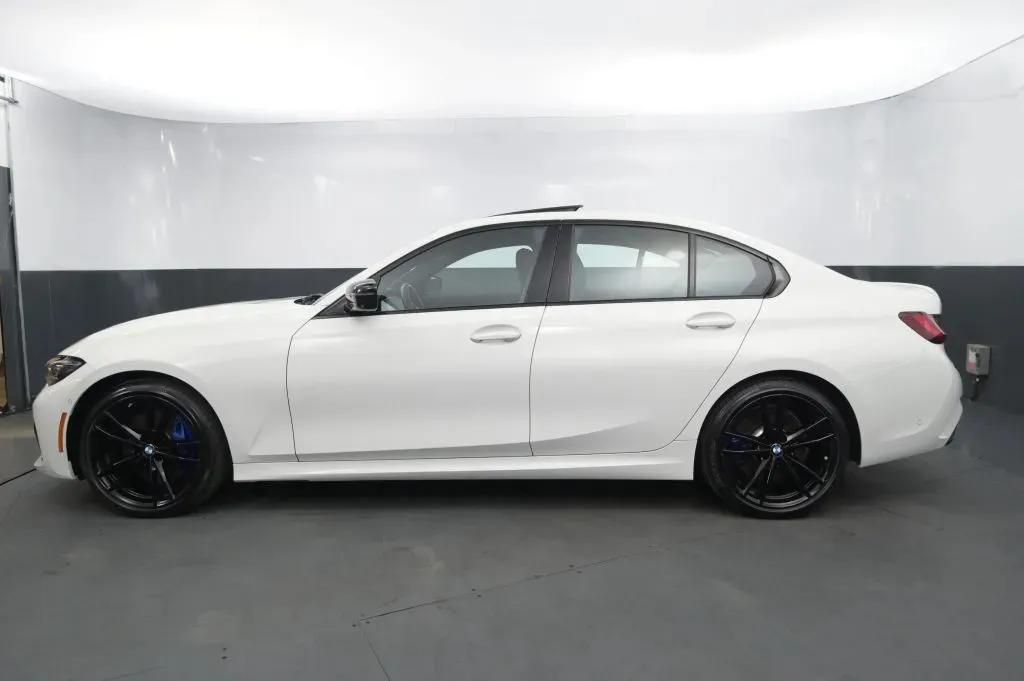 bmw 3 series 2022 WBA5U9C0XNFM24653 image bmw 3 series 2022 WBA5U9C0XNFM24653 image
